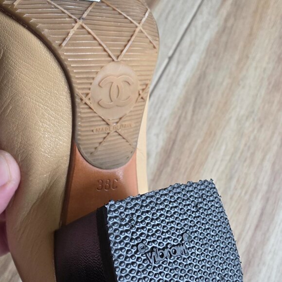CHANEL Cap Toe Ballet Stretch Pumps Eur. 38C - Picture 10 of 14